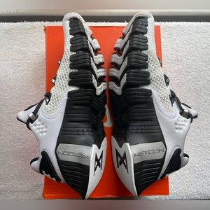 Nike Free Metcon 4 Size 7